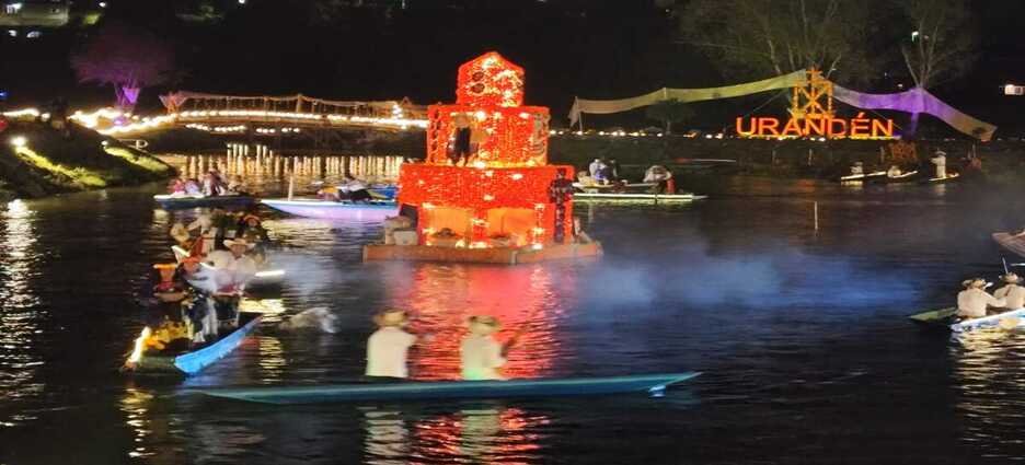 Rehabilitan canales del lago de Pátzcuaro para recibir visitantes durante la Noche de Muertos
